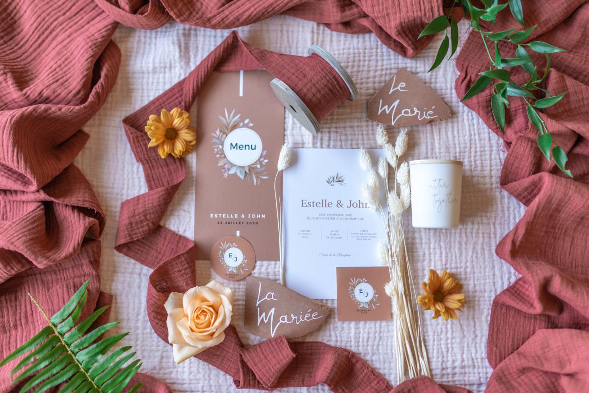 Papeterie mariage kraft terracotta // Shooting d’inspiration publié sur Jolies Cérémonies