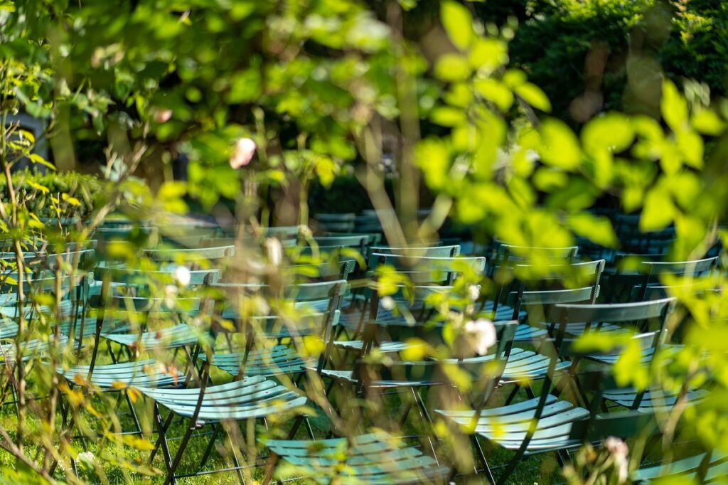Le mariage chic de Matthieu et Vincent avec une cérémonie laïque célébrée par Fabiola - Wedding by Fabiola